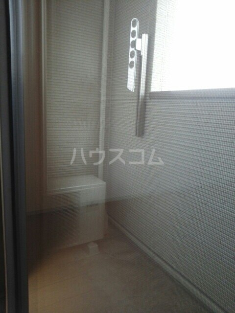 13/22 バルコニー