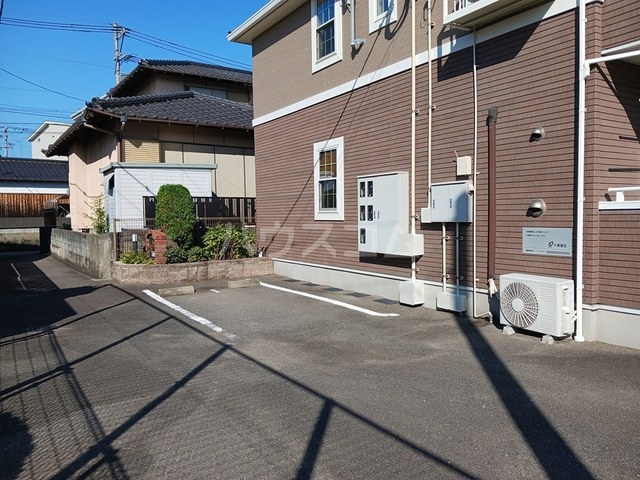 14/20 駐車場