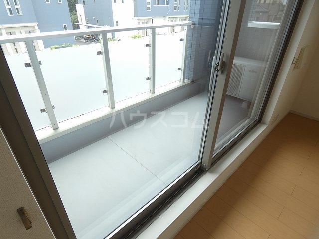 13/23 バルコニー
