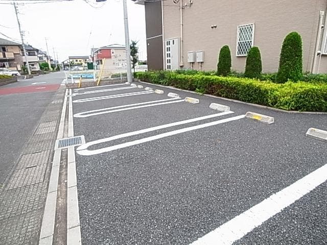 18/24 駐車場