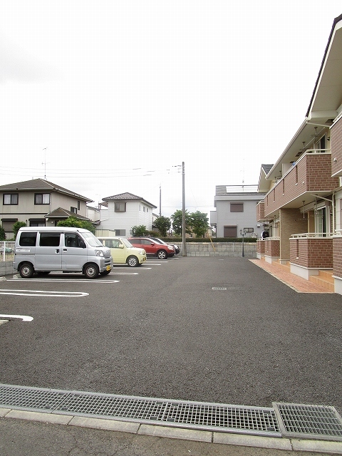 14/20 駐車場