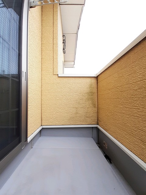 13/21 バルコニー