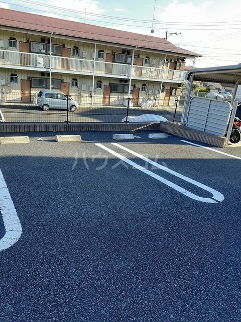 21/27 駐車場