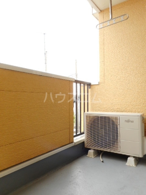 14/27 バルコニー