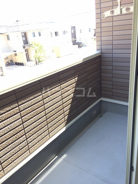 20/30 バルコニー