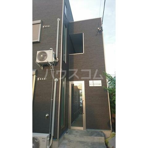 13/15 エントランス