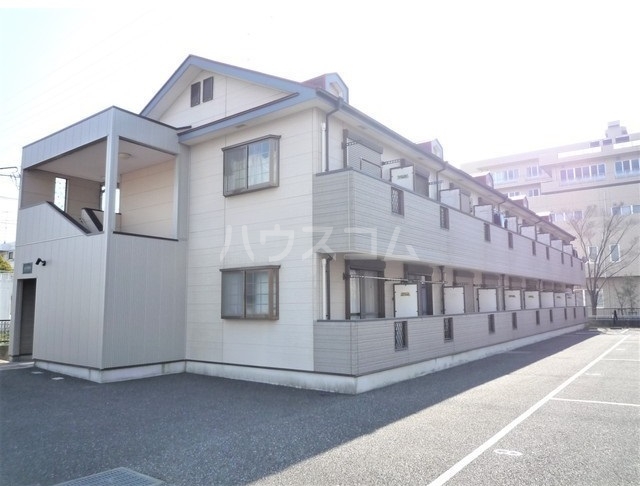 18/21 駐車場
