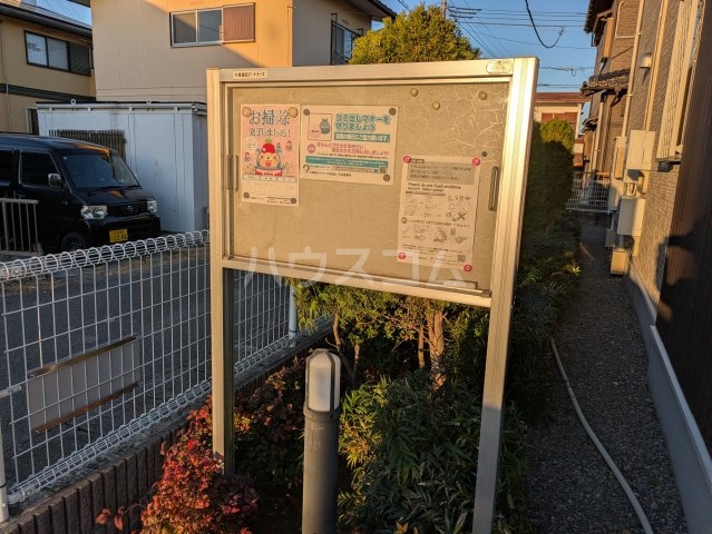 28/30 エントランス