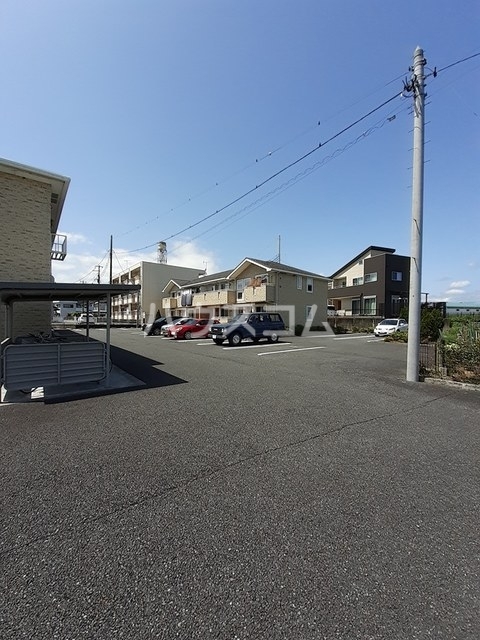 15/21 駐車場