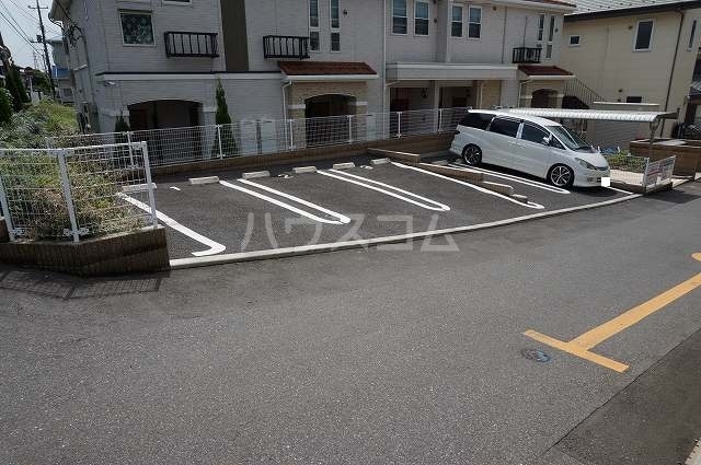 15/25 駐車場