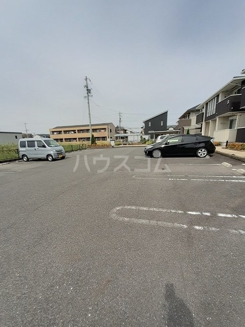15/21 駐車場