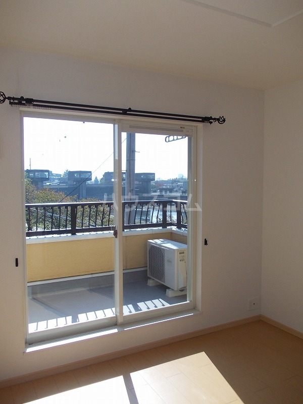 13/26 バルコニー