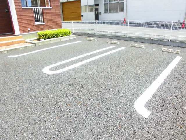 14/20 駐車場