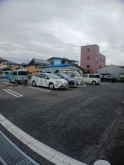 15/27 駐車場