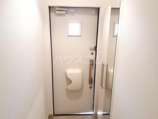 6/25 玄関