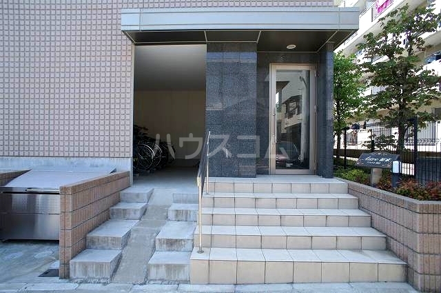 15/25 エントランス