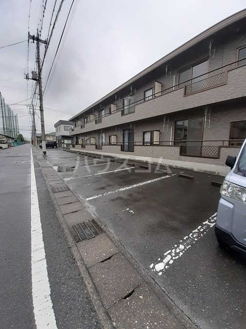 15/27 駐車場