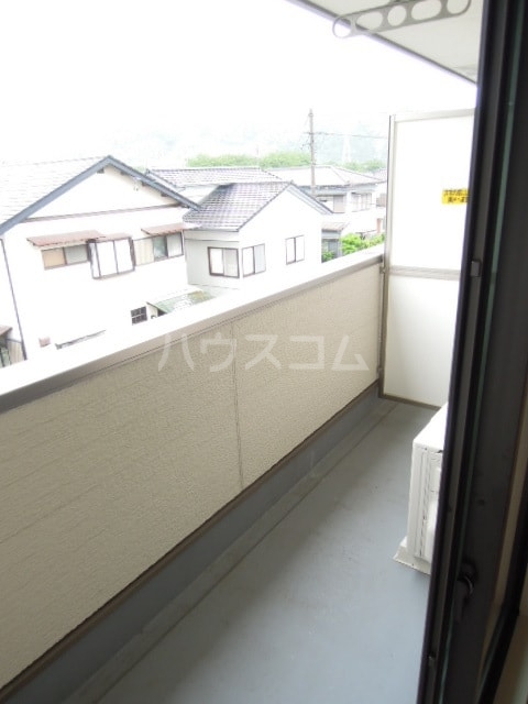 13/20 バルコニー
