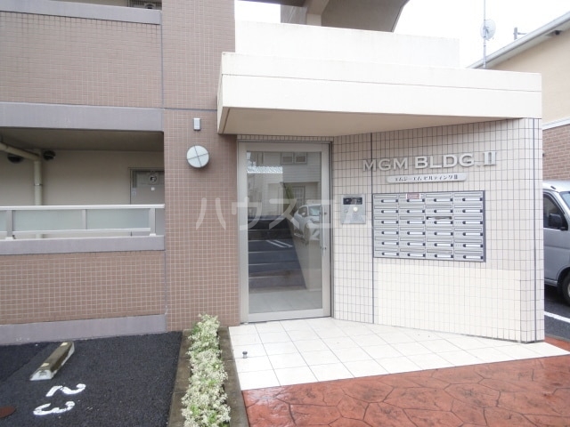 17/27 エントランス