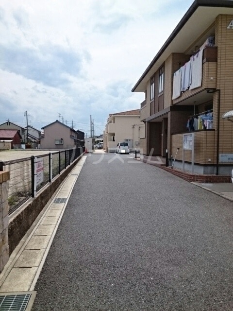 13/20 エントランス