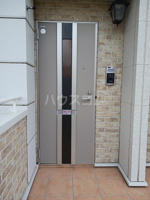 19/26 エントランス