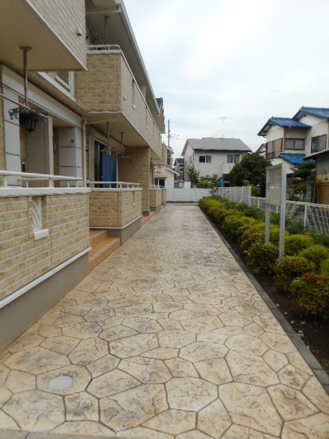 14/25 エントランス