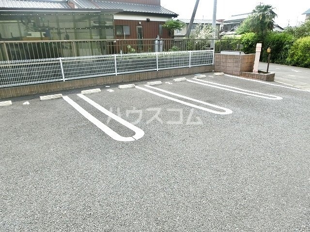 15/22 駐車場