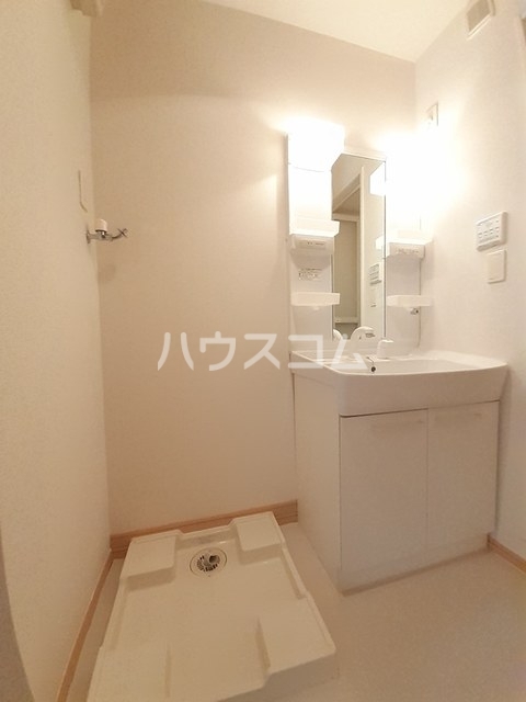 18/30 洗面