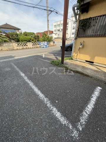 2/2 駐車場