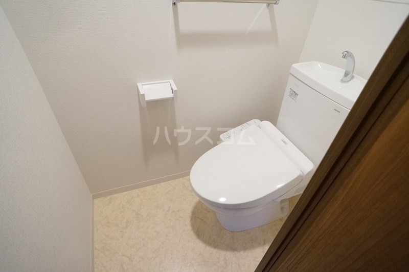 13/30 トイレ
