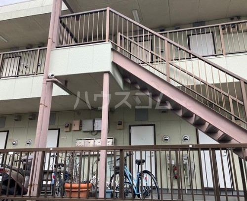 15/21 エントランス