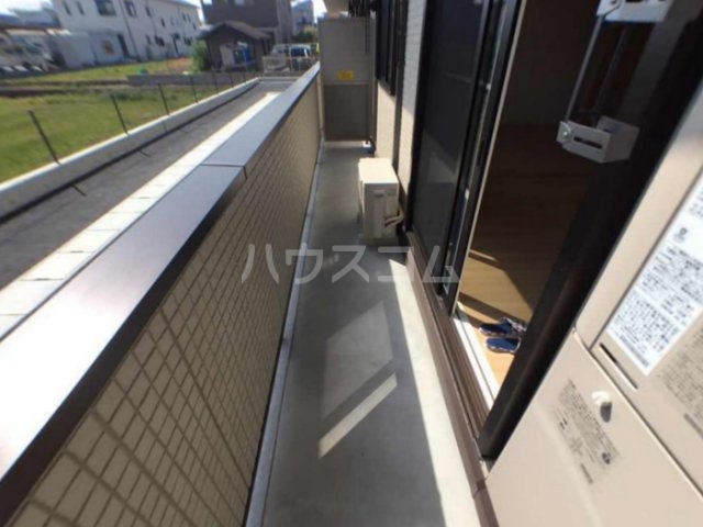 13/30 バルコニー