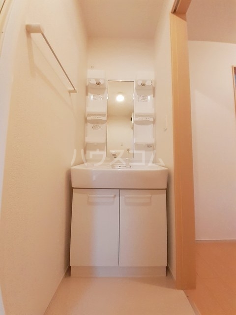 17/30 洗面