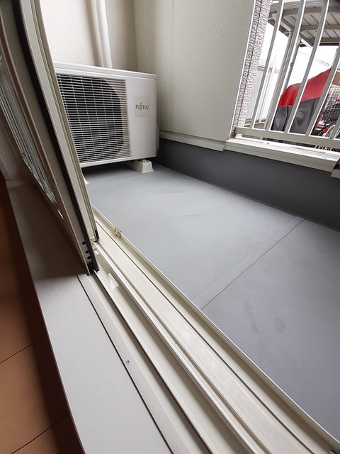 13/25 バルコニー