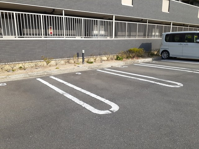 14/20 エントランス