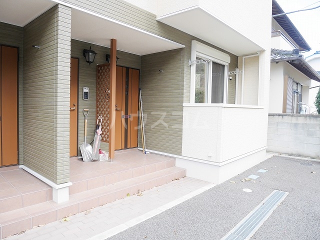 14/27 エントランス