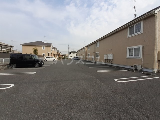 2/8 駐車場