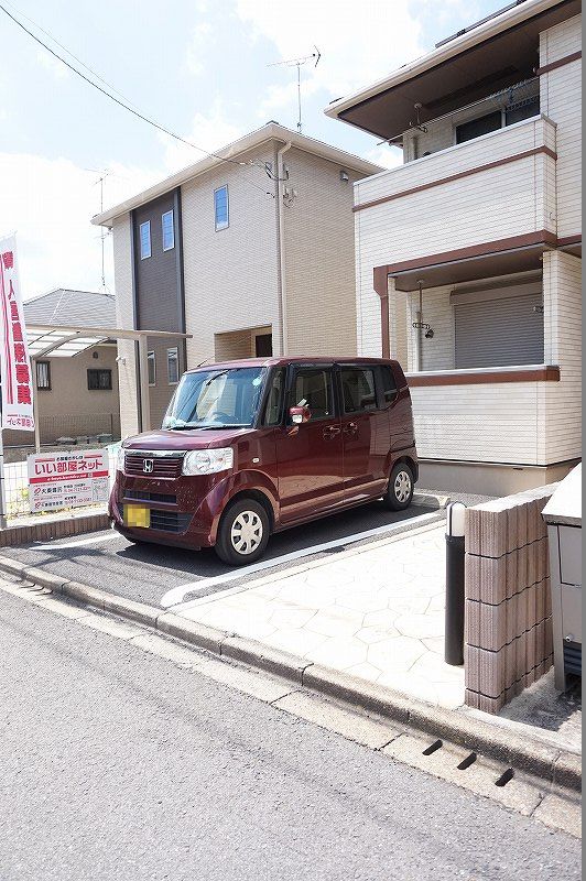 14/22 駐車場