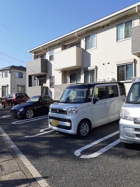 26/30 駐車場