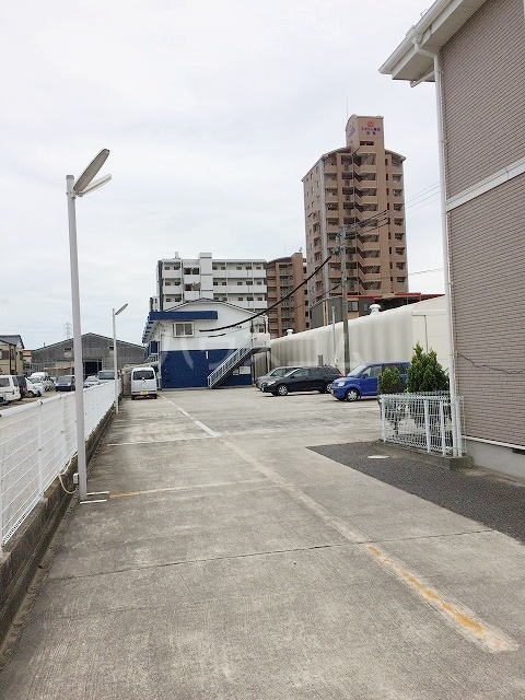 14/20 駐車場
