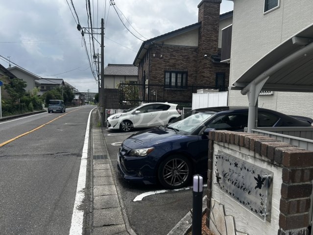14/24 駐車場