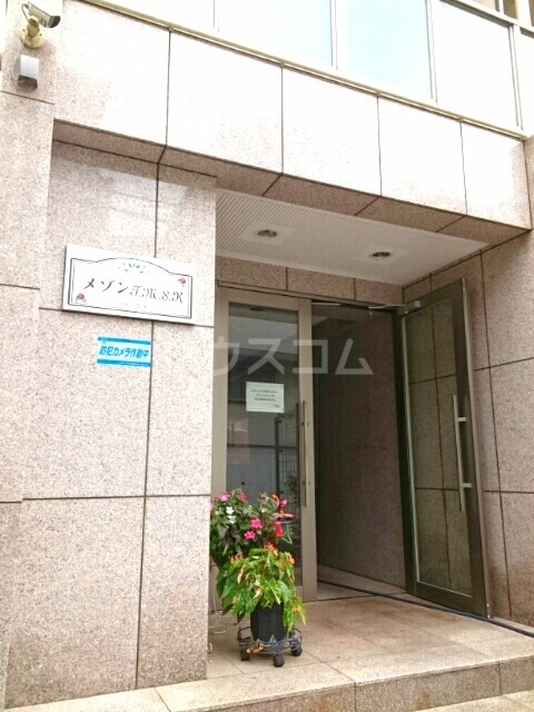 14/22 エントランス