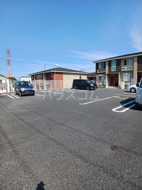 3/7 駐車場