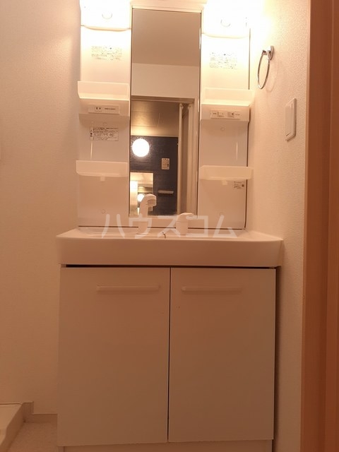 17/30 洗面