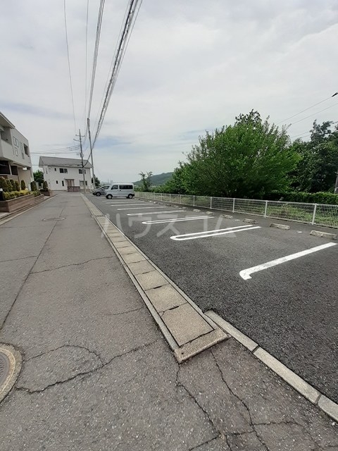 15/27 駐車場