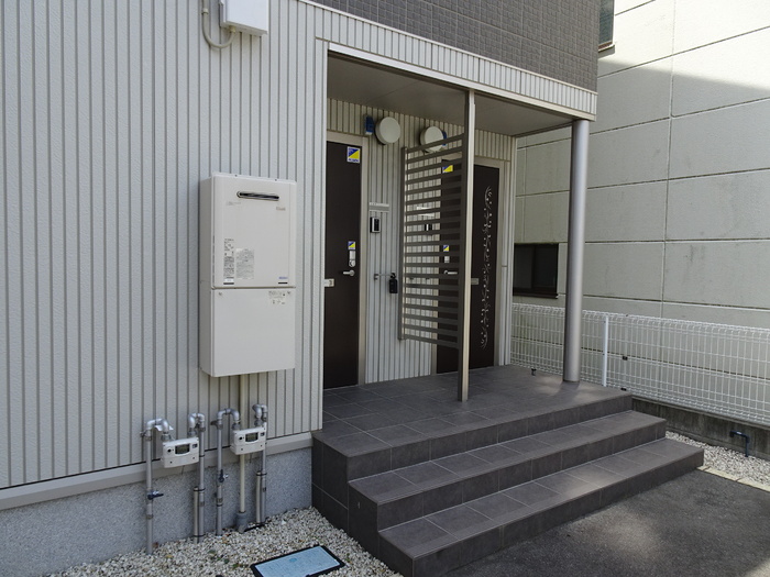 2/3 エントランス