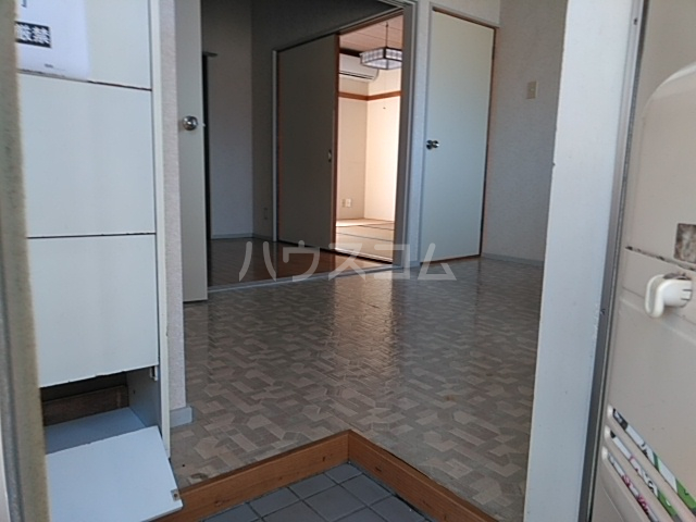 14/30 玄関