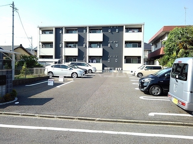 2/8 駐車場