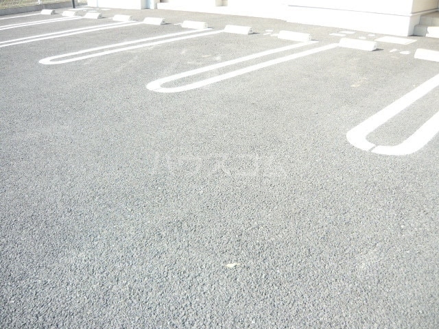 15/21 駐車場
