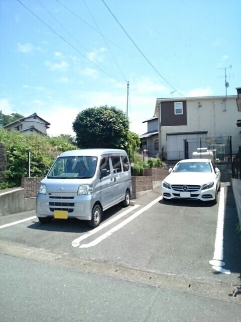 15/25 駐車場